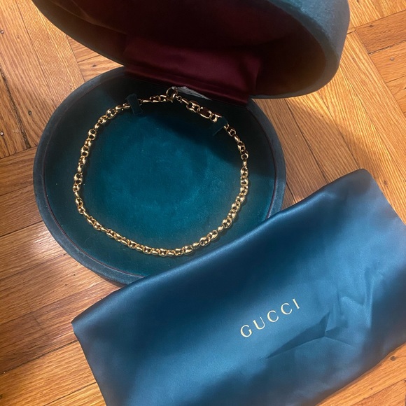 Gucci Jewelry - New Gucci 18K gold necklace!